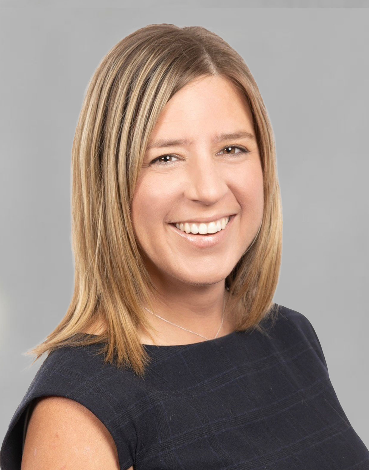 Headshot of Kristi Kahn